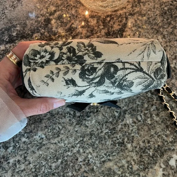 Gucci Black and Beige Floral Herbarium Bag
